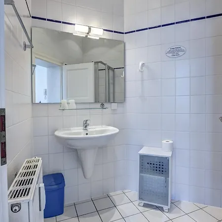 Appartement Frieda 8 *